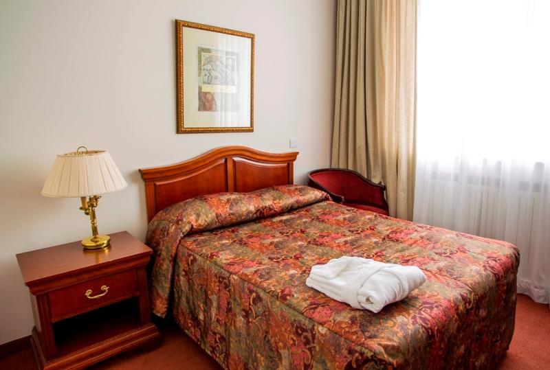 Atyrau Dastan Hotel Eksteriør bilde