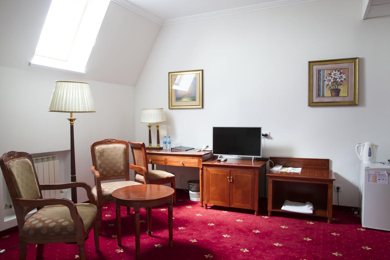 Atyrau Dastan Hotel Eksteriør bilde