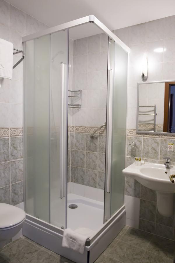 Atyrau Dastan Hotel Eksteriør bilde